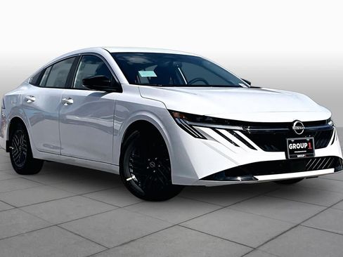 Used 2026 Nissan Sentra SV w/ SV Convenience Package FWD image 2