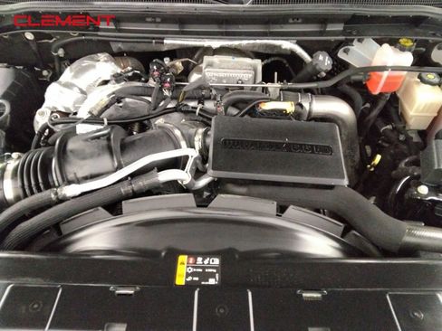 Used 2022 Chevrolet Silverado 2500 High Country w/ Safety Package II image 45