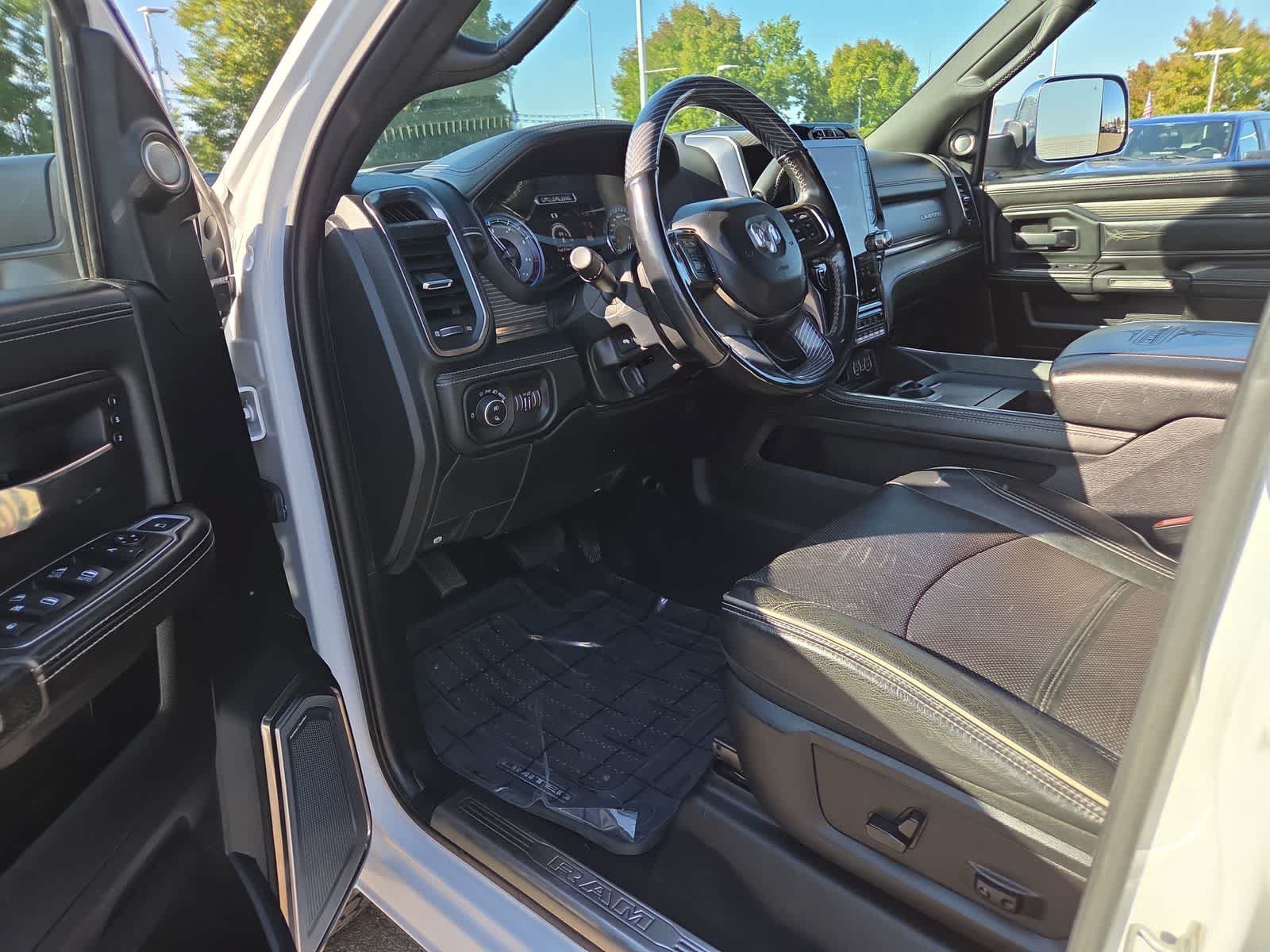 Used 2020 RAM 2500 Limited AWD/4WD image 10