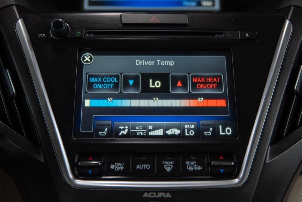 Used 2016 Acura MDX w/ Technology Package AWD/4WD image 27