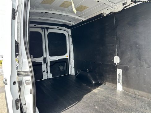 Used 2023 Ford Transit 250 Medium Roof AWD w/ Load Area Protection Package image 20