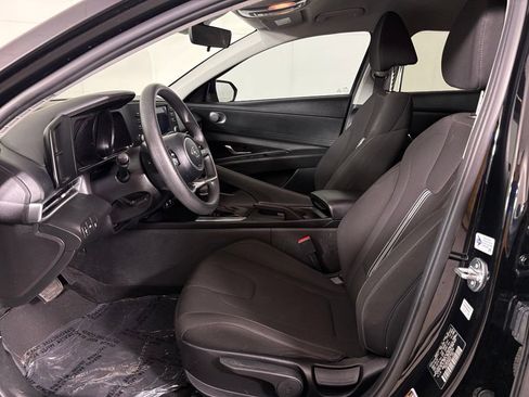 Used 2023 Hyundai Elantra SEL FWD image 16