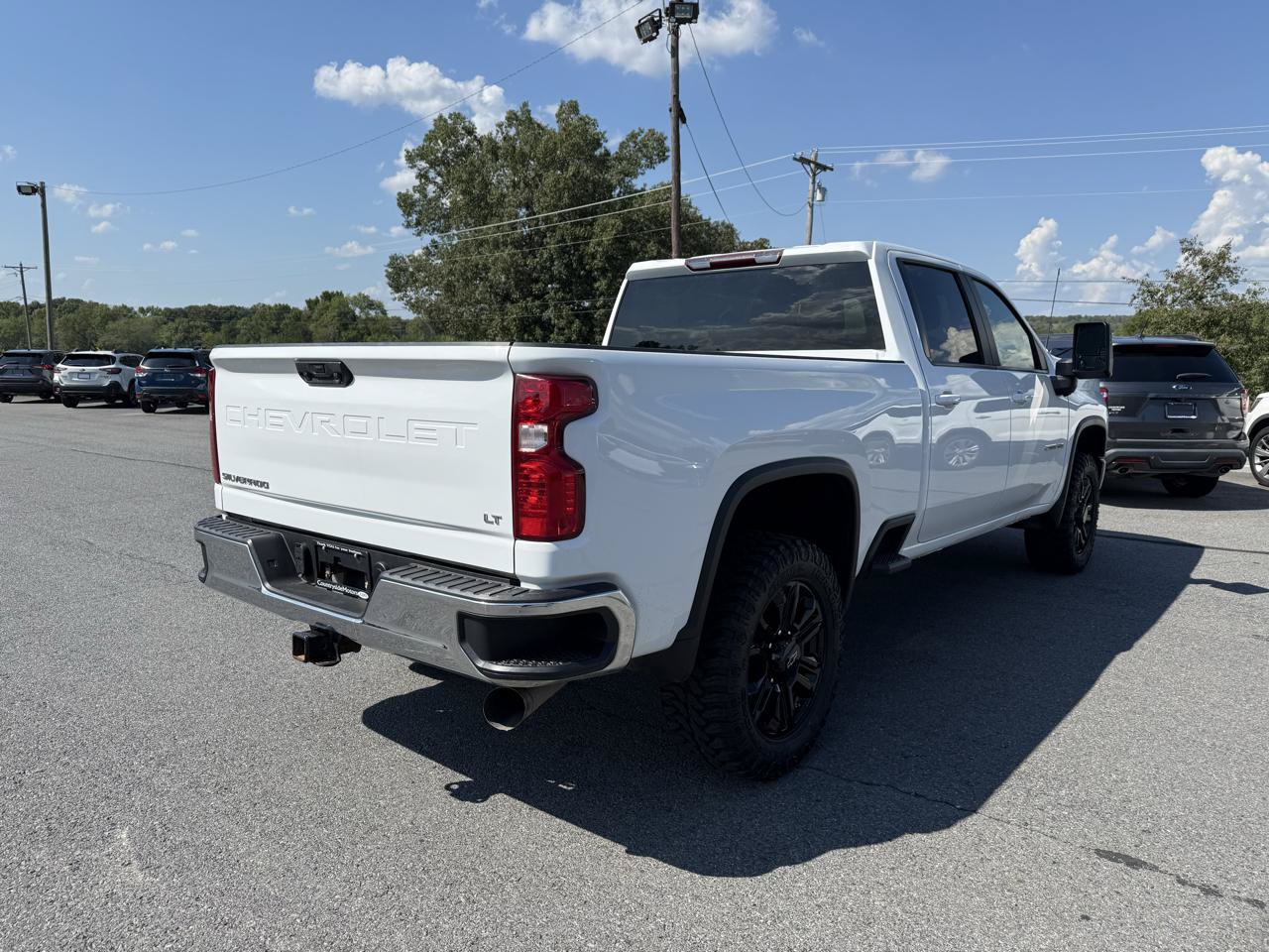 Used 2023 Chevrolet Silverado 2500 LT AWD/4WD image 5