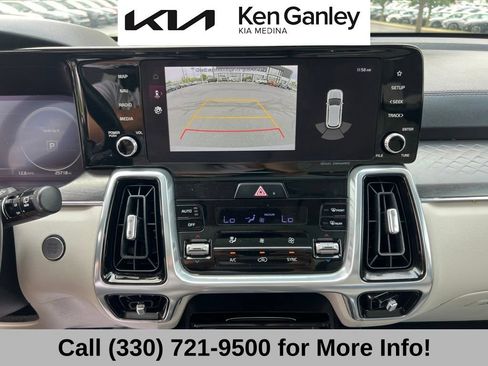 Certified 2023 Kia Sorento SX AWD/4WD image 36