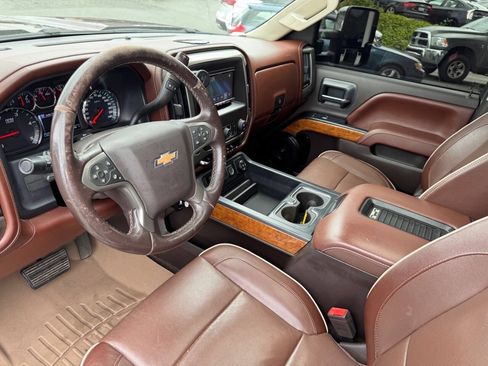 Used 2016 Chevrolet Silverado 3500 High Country w/ High Country Premium Package AWD/4WD image 29