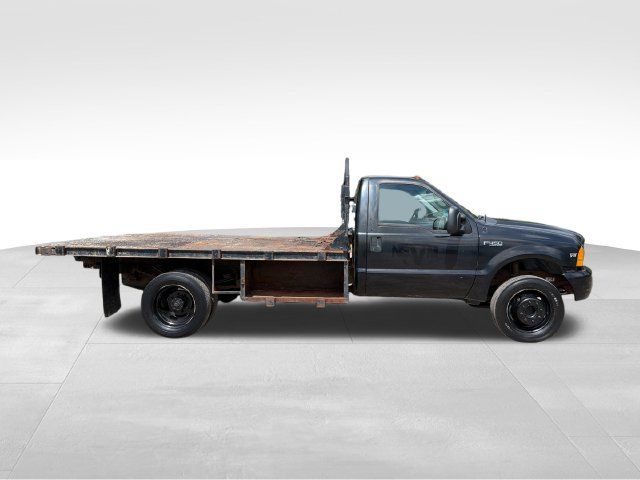 Used 1999 Ford F450 XL RWD image 2