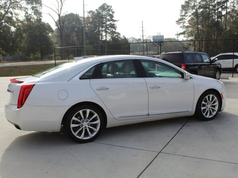Used 2016 Cadillac XTS Luxury image 22