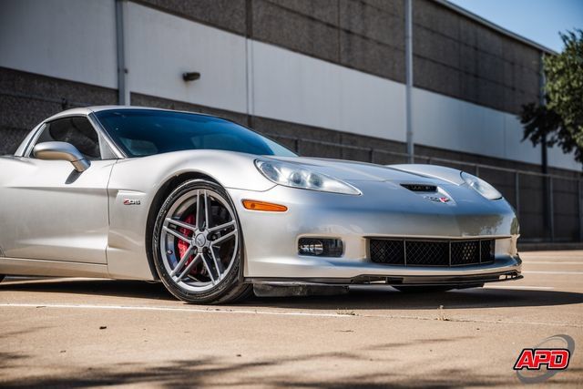 Used 2007 Chevrolet Corvette Z06 w/ Preferred Equipment Group RWD image 39