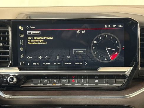 Used 2024 GMC Sierra 1500 SLT w/ SLT Premium Package image 24