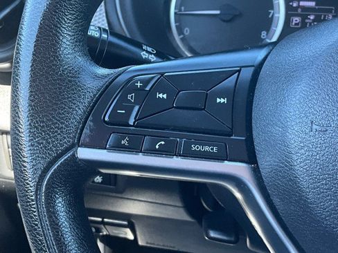 Used 2020 Nissan Kicks S FWD image 16