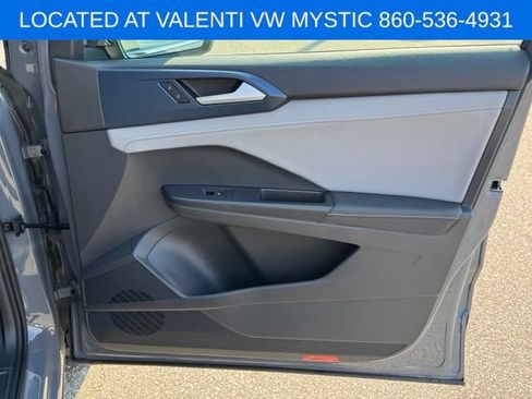 Certified 2024 Volkswagen Taos SE AWD/4WD image 24