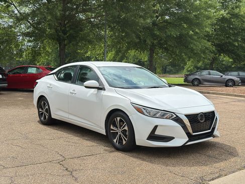 Used 2023 Nissan Sentra SV FWD image 1
