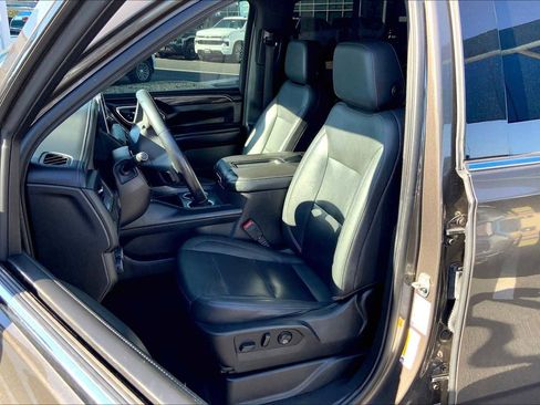 Used 2021 Chevrolet Tahoe LT image 7