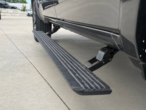 New 2026 RAM 1500 Laramie w/ Laramie Southwest Edition AWD/4WD image 13