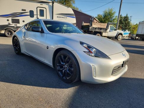 Used 2019 Nissan 370Z Coupe image 1
