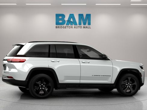 New 2026 Jeep Grand Cherokee Limited AWD/4WD image 4