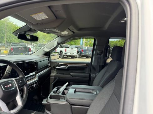 Used 2023 GMC Sierra 1500 Elevation AWD/4WD image 13