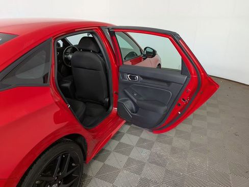 Used 2023 Honda Civic Sport image 30