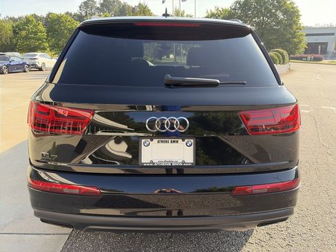 Used 2019 Audi Q7 3.0T Prestige w/ Prestige Package AWD/4WD image 12