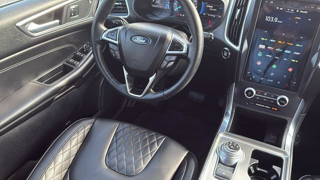 Used 2024 Ford Edge Titanium AWD/4WD image 26