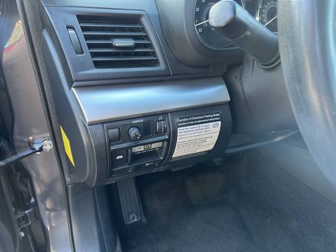 Used 2010 Subaru Outback 2.5i AWD/4WD image 14