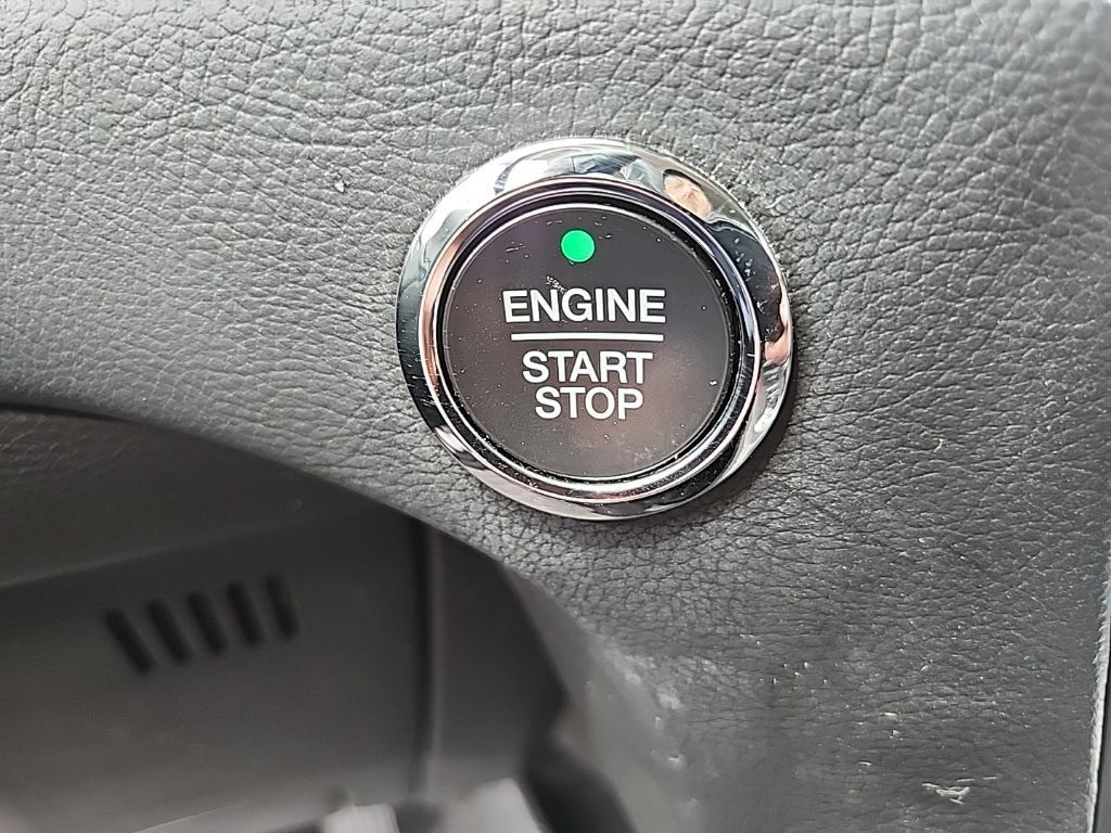 Used 2023 Ford Edge SEL w/ Convenience Package AWD/4WD image 20