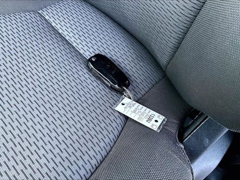 Used 2019 Ford F150 XLT w/ Equipment Group 302A Luxury image 11