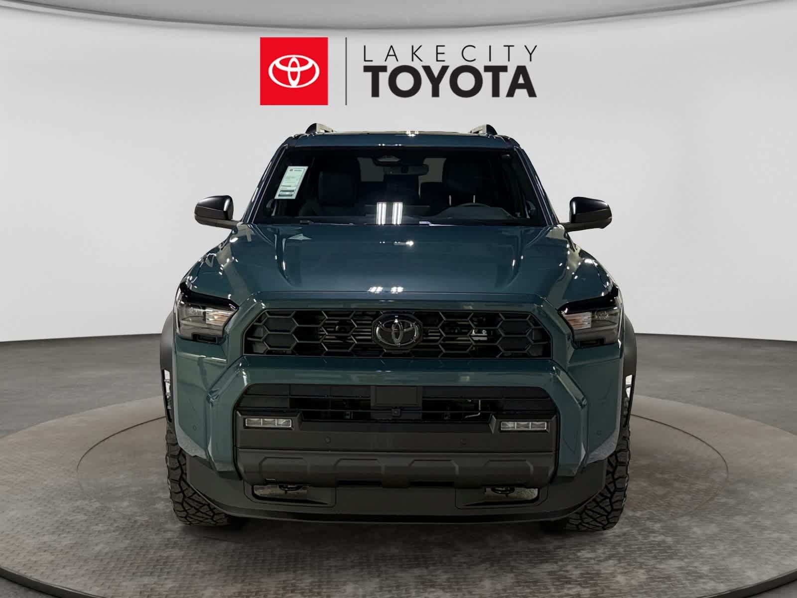 New 2026 Toyota 4Runner TRD Off-Road Premium AWD/4WD image 10