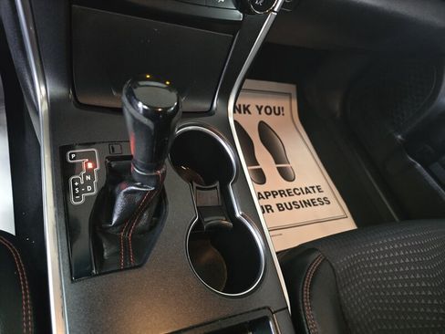 Used 2015 Toyota Camry SE image 20