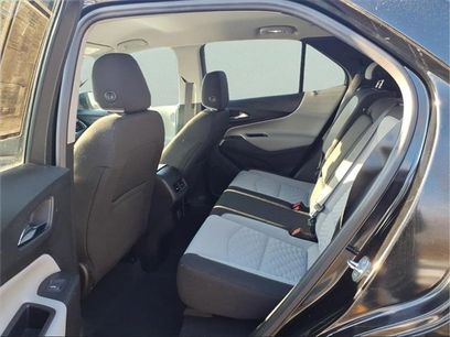 Used 2020 Chevrolet Equinox LS w/ LS Convenience Package