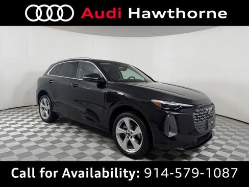 Used 2025 Audi Q5 Premium Plus AWD/4WD image 1