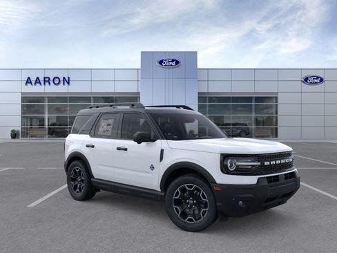 New 2026 Ford Bronco Sport Outer Banks w/ Outer Banks Tech Package+ AWD/4WD image 8