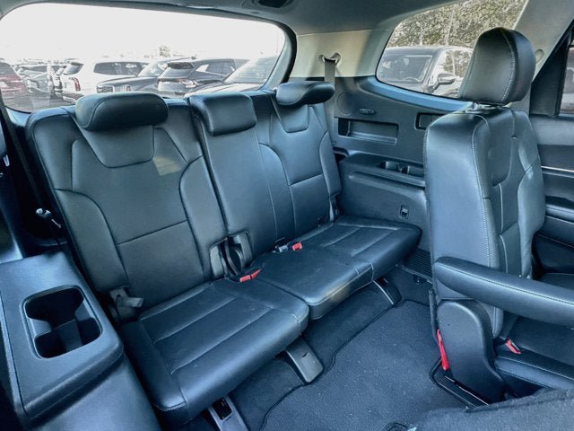 Certified 2022 Kia Telluride EX w/ EX Premium Package AWD/4WD image 27