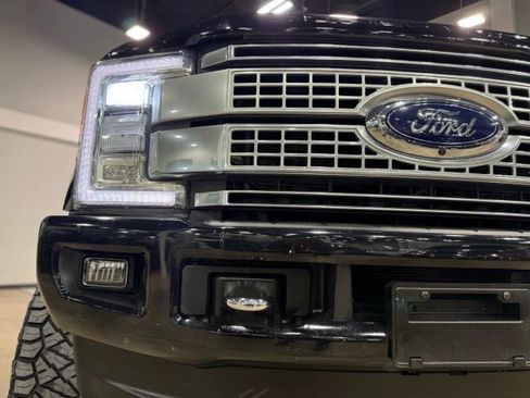 Used 2017 Ford F250 Platinum w/ Platinum Ultimate Package image 13