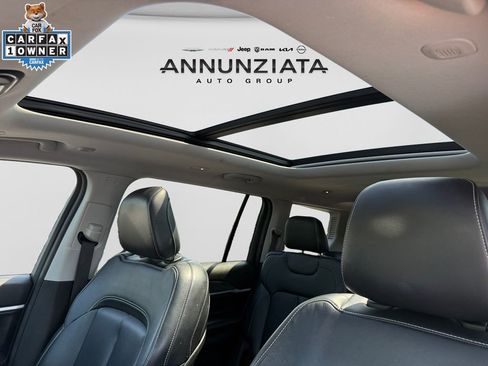 Certified 2022 Jeep Grand Cherokee L Limited w/ Black Appearance Package AWD/4WD image 30