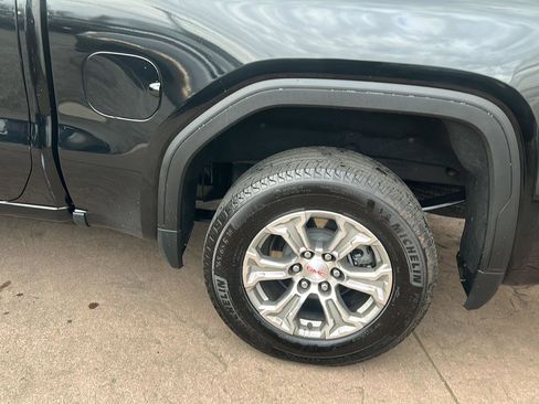 Used 2024 GMC Sierra 1500 SLT AWD/4WD image 26
