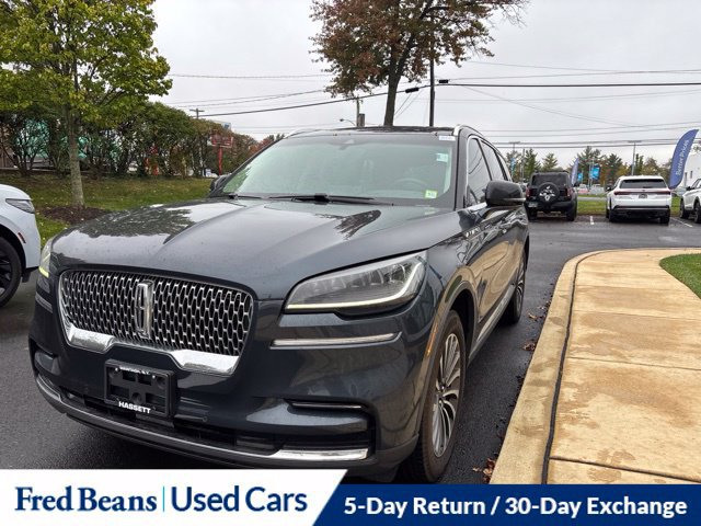 Used 2023 Lincoln Aviator Reserve w/ Elements Package Plus AWD/4WD image 3