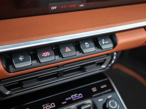 Used 2024 Porsche 911 Turbo S image 30