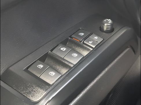 Used 2023 Toyota Tacoma SR image 22