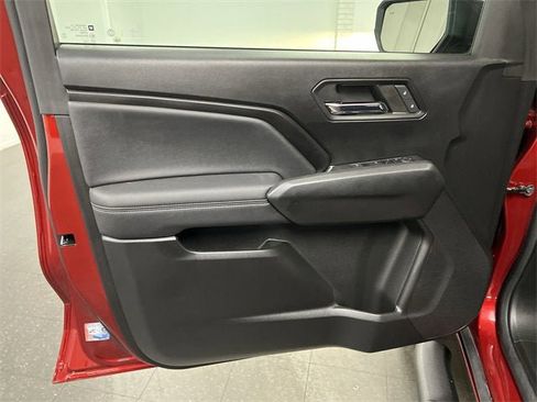 Certified 2024 Chevrolet Colorado LT w/ LT Convenience Package II image 21