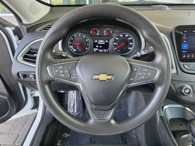 Used 2023 Chevrolet Malibu LT FWD image 25