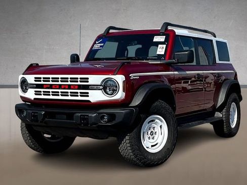 Certified 2025 Ford Bronco Heritage Edition AWD/4WD image 1