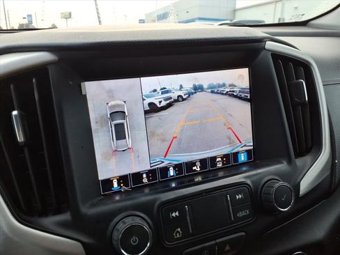 Used 2022 GMC Terrain SLT w/ Tech Package image 15