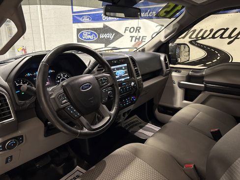 Used 2015 Ford F150 XLT w/ Equipment Group 302A Luxury image 15