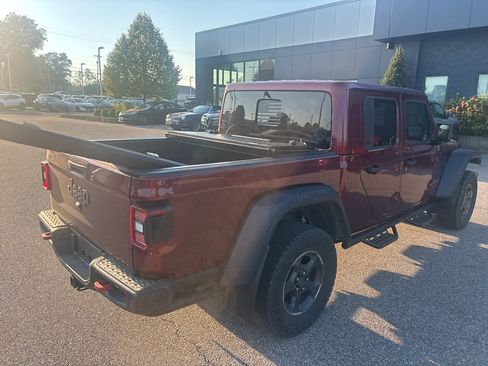 Used 2021 Jeep Gladiator Rubicon AWD/4WD image 7