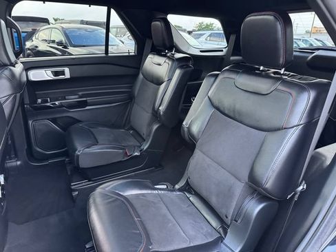 Certified 2024 Ford Explorer ST w/ Equipment Group 401A AWD/4WD image 16
