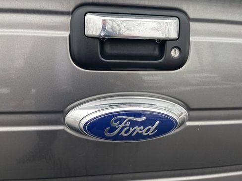 Used 2013 Ford F150 XLT w/ Luxury Equipment Group image 17