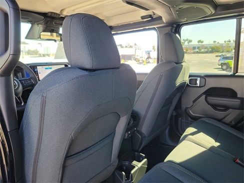 New 2026 Jeep Gladiator Sport image 11