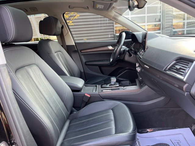 Used 2021 Audi Q5 2.0T Premium Plus w/ Premium Plus Package AWD/4WD image 11