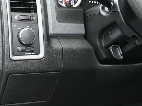 Used 2018 RAM 2500 Tradesman w/ Chrome Appearance Group AWD/4WD image 23